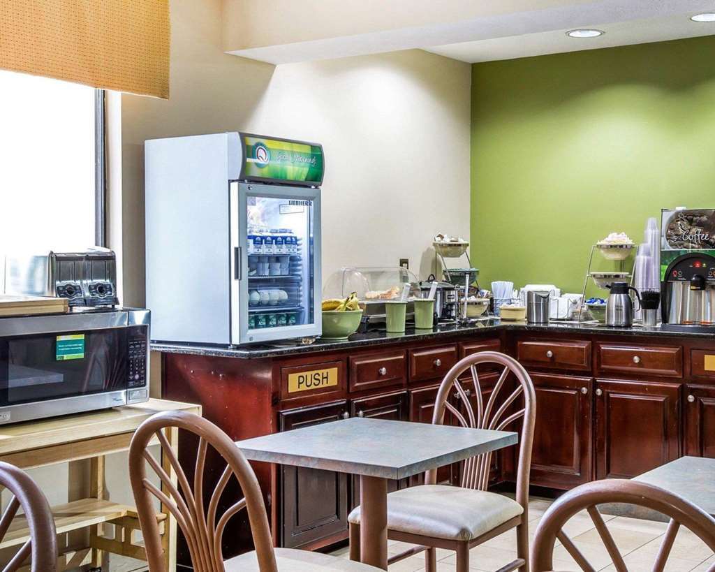 Suburban Studios Augusta Restaurace fotografie